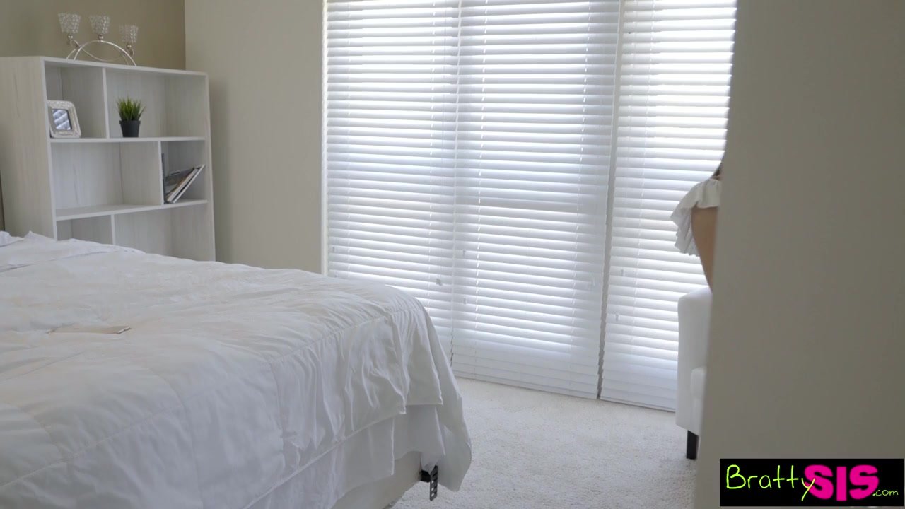 Bratty Sis- Giving Step Sister My Cock For Valentines Day S4:E4 - RedTube