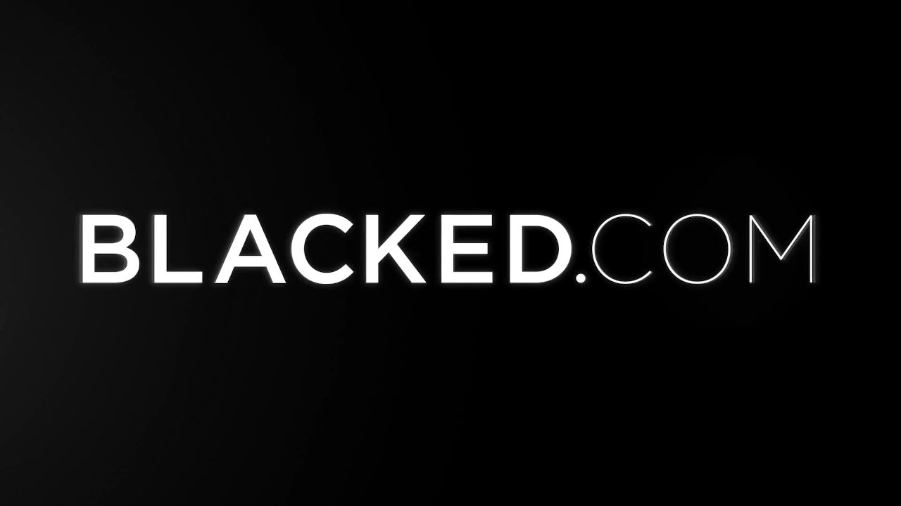 BLACKED His wife cuckolds him on her Interracial Caribbean vacation - RedTube