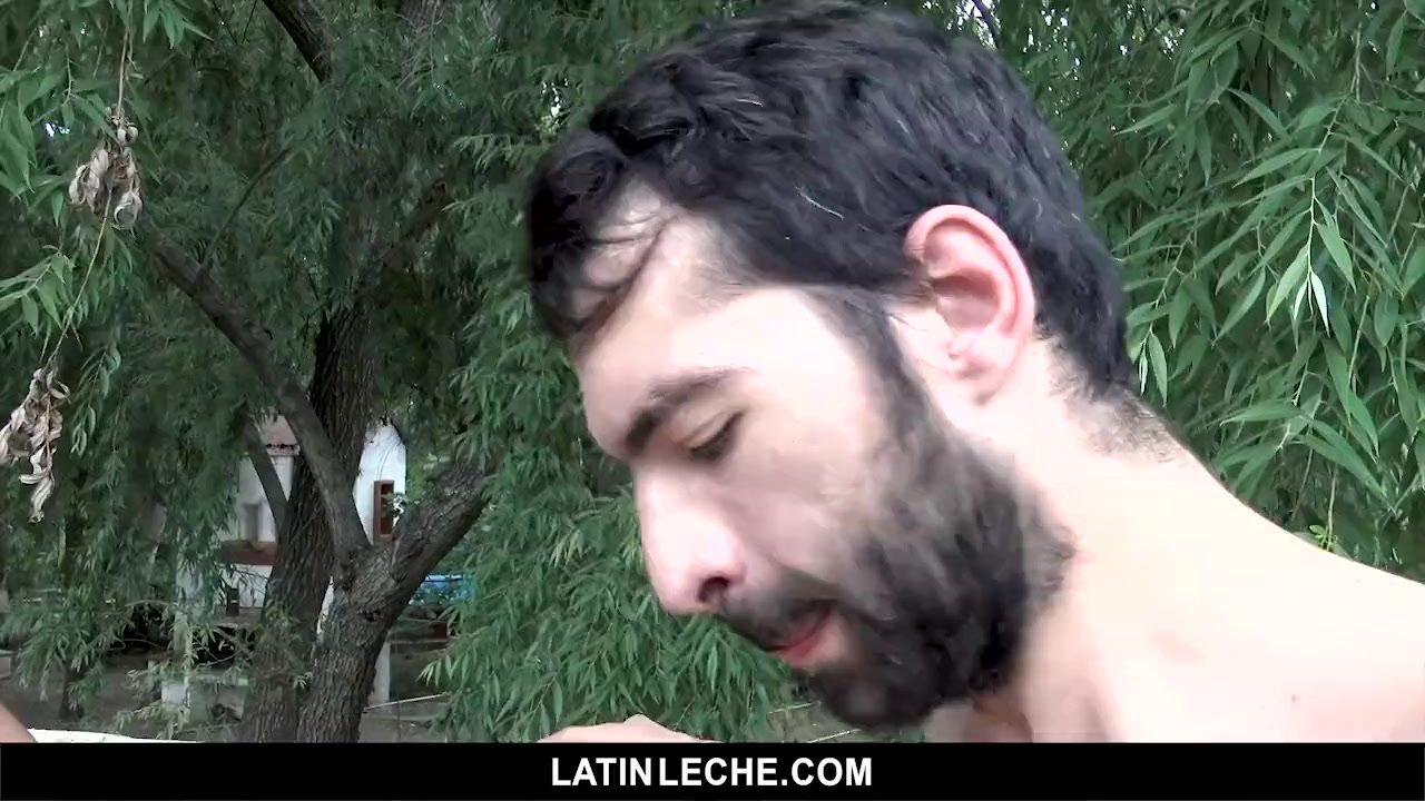 LatinMilk - Cute Boy Swallows Loads Of Cum In The Jungle - 無料セックスビデオ - RedTube