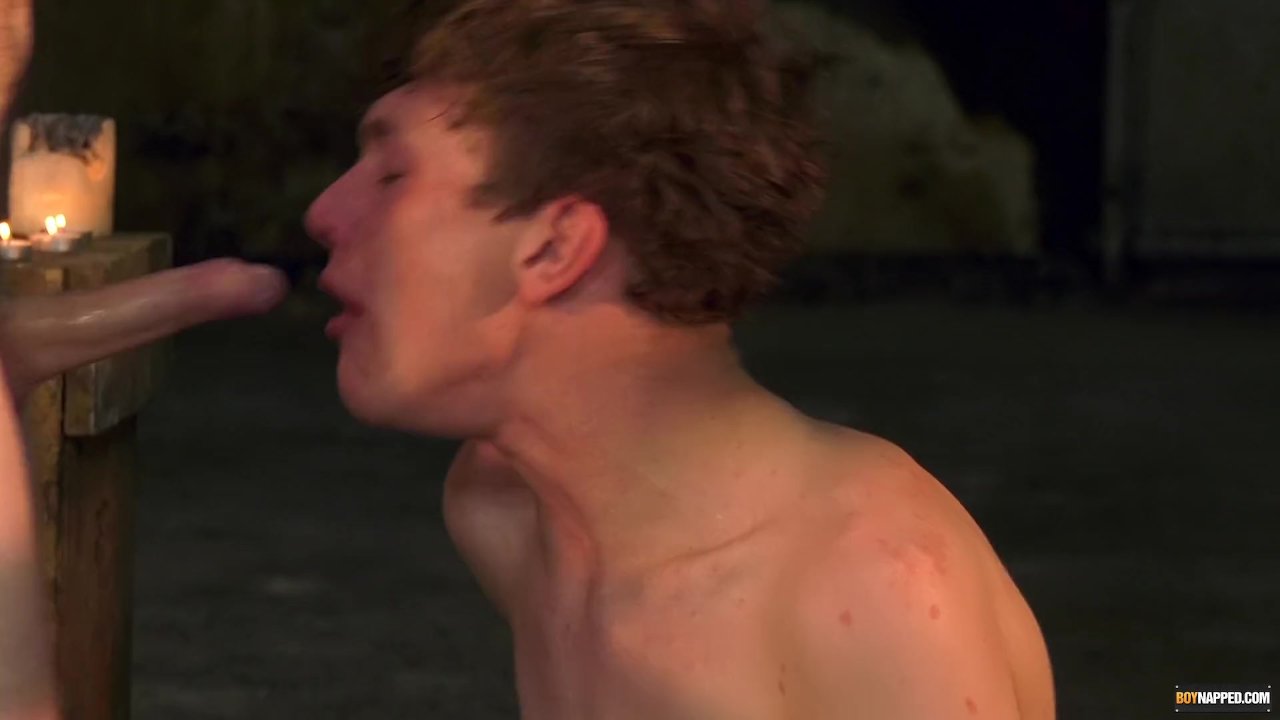 Waxed young bitch Alex Faux tormented by Sean Taylor