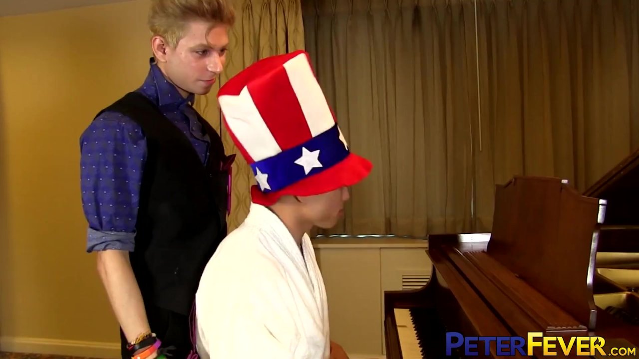 PETERFEVER Hunk Asian Gold Sucked Off Before Fucking Twink Spy - Free Sex Video - RedTube