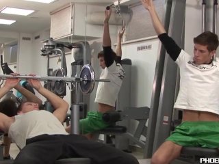 Twinks get horny while working out and have some gay sex