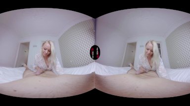 VirtualRealPorn - Babe I prefer your stepmom