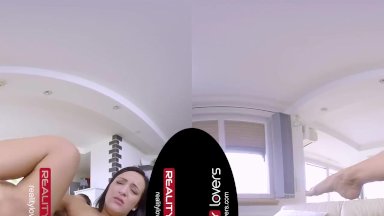 RealityLovers - Wifey needs attention VR